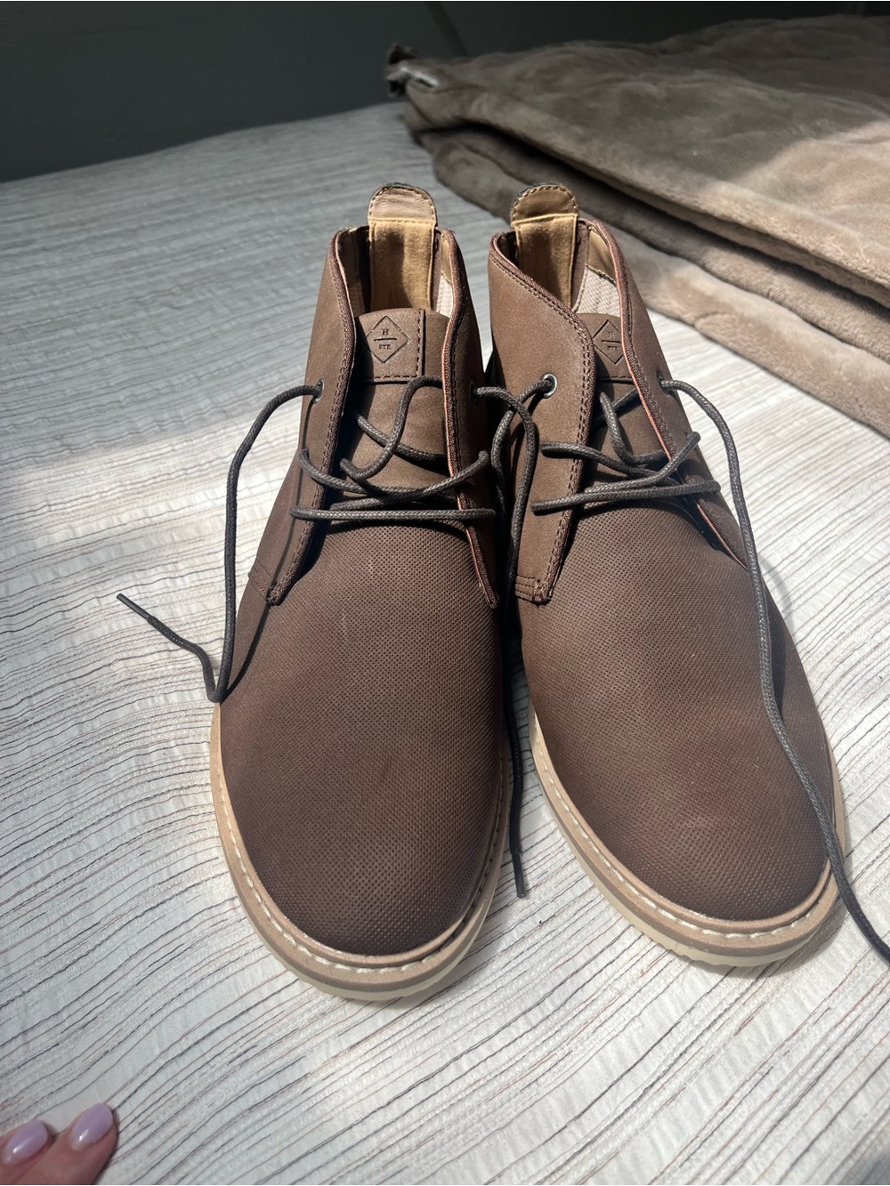 Men's Brown Canvas Chukka Boots - Lightweight Lace-Up